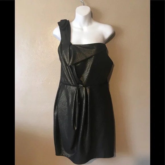 sachin and babi light blue dress Velvet Tie Front River Island Green Velvet Dress Women's Velvet Clothing River  Island main image 1
